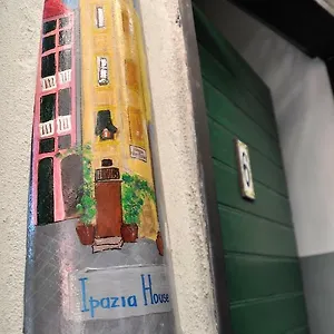 Ipazia House Apartment Genoa